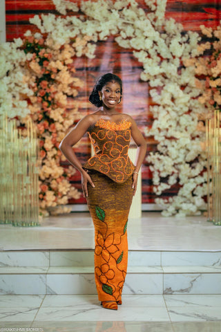 custom clothing, bespoke fashion, tailored outfit, made to measure, luxury tailoring, personalized clothing, custom suit, bespoke dress, handcrafted fashion, unique style, fashion design, couture wear, high-end tailoring, custom design, exclusive wear